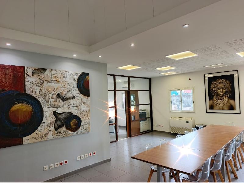 VILLA ART & WORK
